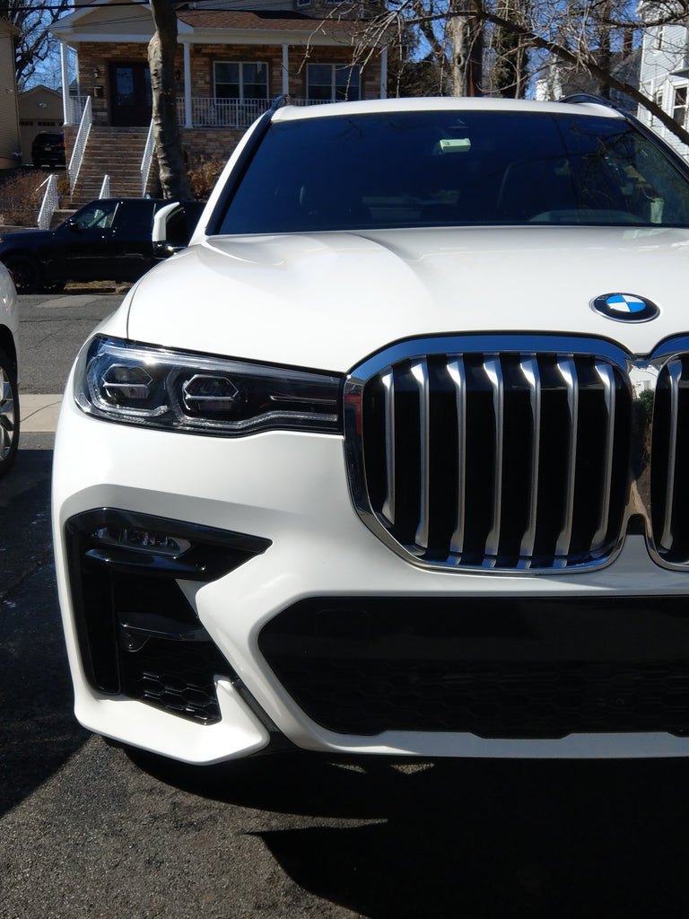 BMW X7, Sylvan Street Rutherford NJ
